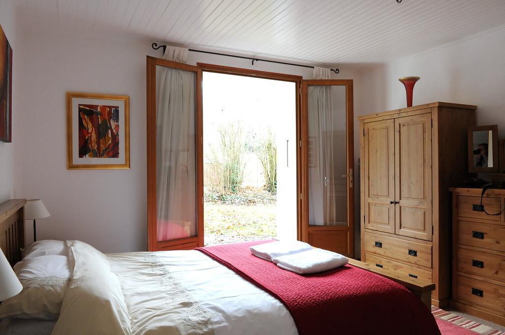 Bed and Breakfast La Source Saint-Pierre-d'Argencon Zimmer foto